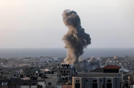 استشهاد فلسطينيين وإصابة آخرين جراء قصف إسرائيلي لقطاع غزة