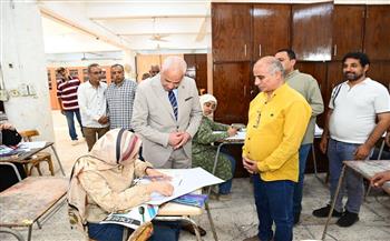 الدكتور أحمد عبد المولي يتفقد اختبارات القدرات بكليتي علوم الرياضة والفنون الجميلة بجامعة أسيوط