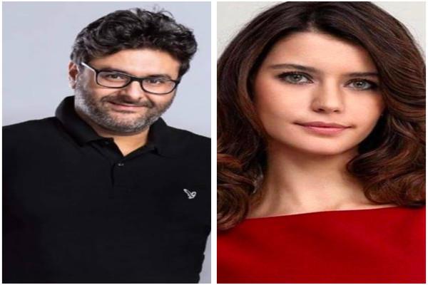 في سرية تامة.. وليد منصور يتفاوض مع النجمة التركية بيرين سات للمشاركة في فيلم “ميلانو”  
