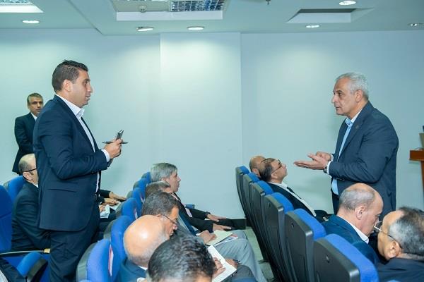 وزير الدولة للإنتاج الحربي يؤكد أهمية مواكبة التطورات التكنولوجية لإعداد كوادر علمية وفنية مؤهلة