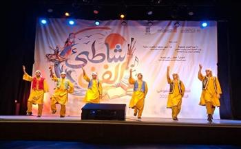 استعراضات تراثية في "شاطئ الفن" بالإسكندرية