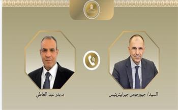 وزيرا الخارجية المصري واليوناني يبحثان مستجدات الأوضاع الإقليمية