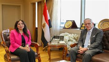 وزيرة الإسكان تبحث مع السفير الأمريكي فرص الاستثمار بالمدن الجديدة وتحلية مياه البحر  