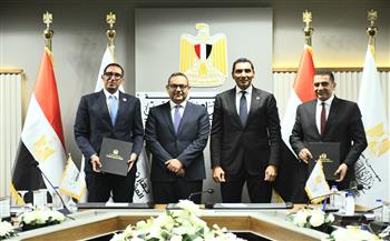 وزير الشباب والرئيس التنفيذي لجهاز تنمية المشروعات يوقعان مذكرة تفاهم مشتركة