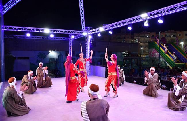 عروض فلكلورية لفرقتي مطروح وملوي في معرض "كنوز مصر"