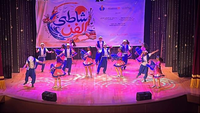 الفلكلور السكندري في حفلات "شاطئ الفن" بقصر ثقافة الغردقة 