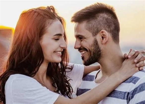6 عادات بسيطة تقربك من زوجك وتعمق الألفة بينكما