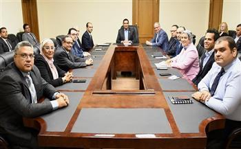 وزير الرياضة يبحث مع وفد المجلس الصحي المصري سبل تعزيز التعاون المشترك    