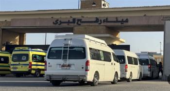  استعدادات استقبال دفعة جديدة من مصابي غزة بمعبر رفح للعلاج المصري