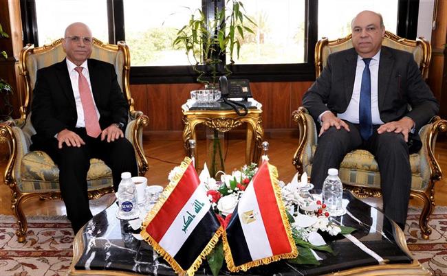 وزير الطيران المدني يبحث مع سفير العراق التعاون المشترك وتبادل الخبرات والتدريب