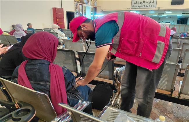 الهلال الأحمر يواصل تقديم الدعم والرعاية للدفعة 73 من الجرحى والمرضى الفلسطينيين عبر معبر رفح