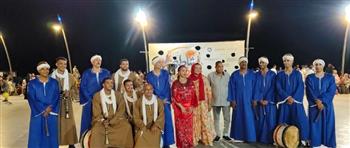 الفلكلور المصري  يزين ليالي "شاطئ الفن" برأس البر ودمياط الجديدة