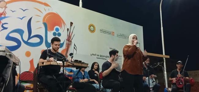 ليالي الطرب تتواصل على مسرح جمصة ضمن برنامج "شاطئ الفن"