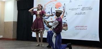 "شاطئ الفن" يواصل لياليه بالإسكندرية 