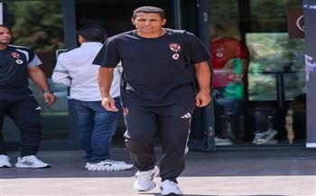بن جديدة ورأفت يقودان هجوم الأهلي أمام بادالونا الإسباني في التجربة الودية 