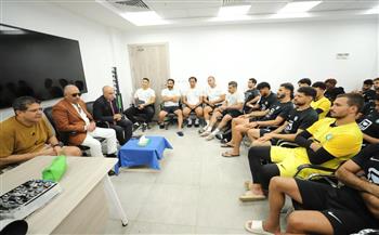 أشرف نصار يلتقي لاعبي البنك الأهلي لتحفيزهم قبل انطلاق الموسم الجديد