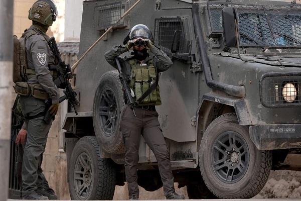 الاحتلال الإسرائيلي يعتقل 7 فلسطينيين في قلقيلية