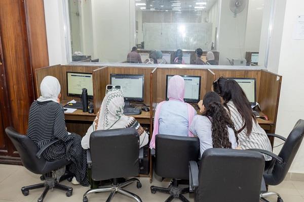جهود مكثفة لفرق الدعم الفني والإداري بمعامل التنسيق الإلكتروني بالجامعات