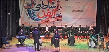 فرقة البحيرة و ليلة من الطرب الأصيل في "شاطئ الفن" بالغردقة