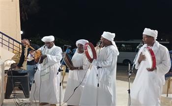 "شاطئ الفن" يواصل لياليه بدمياط بعروض أطفال دمياط وتوشكى التلقائية