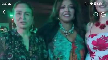 إلهام شاهين تشيد بتامر عاشور: «حبيتها ولا ما حبيتهاش.. هي الدنيا ولازم تتعاش»