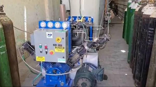 الصحة في غزة: 4 أجهزة لتعبئة أسطوانات الأكسجين من أصل 30 جهازا قد تتوقف في أي لحظة