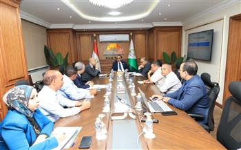 محافظ الجيزة يدعم منظومة النظافة بالعياط بـ70 عاملًا إضافيًا لتغطية جميع قطاعات المدينة