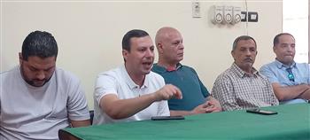 محافظ أسيوط يؤكد أهمية دعم المزارعين وإتاحة فرص التمويل لمشروعات الإنتاج الحيواني والطاقة الشمسية