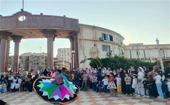ورش للأطفال وعروض شعبية في شارع الفن بكفر الشيخ