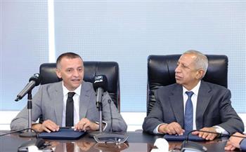 محافظ أسوان يوقع بروتوكول تعاون مع الأكاديمية العربية للعلوم والتكنولوجيا لبناء مستقبل لوجستي واستثماري