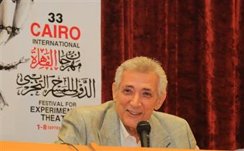 رئيس البيت الفني للمسرح يهنئ سامح مهران بسلامة العودة ويتمنى نجاح المهرجان «التجريبي»