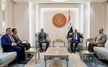 وزير المالية العراقي: إغلاق مضيق هرمز أثر مباشرة باقتصادنا وماضون بتعزيز الإيرادات غير النفطية