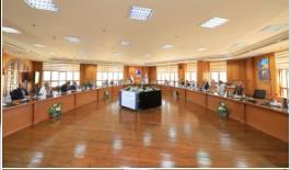 رئيس جامعة كفر الشيخ يترأس اجتماع مجلس البرامج المميزة لشهر أغسطس 2026