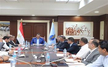 محافظ البحر الأحمر يترأس اجتماع مجلس إدارة الهيئة الإقليمية لتنشيط السياحة بالمحافظة