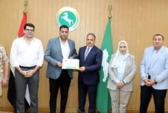 محافظ الشرقية يُكرم أعضاء بعثة الإشراف على حج الجمعيات الأهلية ومسؤلي مكتب الحج للجمعيات بمديرية التضامن 