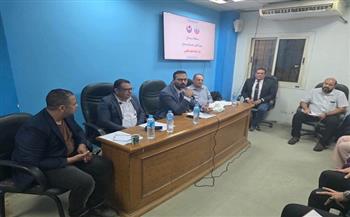 وكيل صحة سوهاج يجتمع بمديري المستشفيات لبحث تطوير الخدمات الطبية وسد العجز في التخصصات