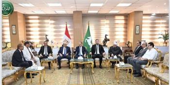 محافظ الشرقية يستقبل وفد حزب الجبهة الوطنية لدعم أسر ضحايا حادث الدواويس