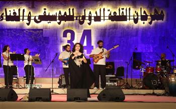 نسمة محجوب  ووسط البلد وتألق في مهرجان القلعة 
