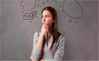 هل كثرة الاختيارات تجعل اتخاذ القرار أكثر صعوبة؟ دراسة تكشف تأثير تعدد البدائل