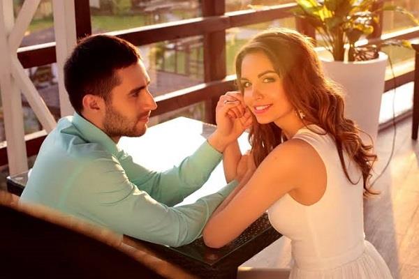 لا تترددي في قولها.. 5 عبارات تزيد التقارب بينك وبين شريكك