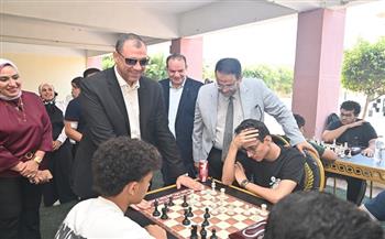 وكيل "تعليم الغربية "يفتتح بطولة المهرجان الأول للشطرنج السريع بمشاركة 80 طالبًا وطالبة