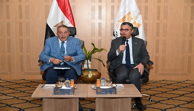 «التموين» والاتحاد العام للغرف التجارية يبحثان تطوير منظومة السلع واستقرار الأسواق