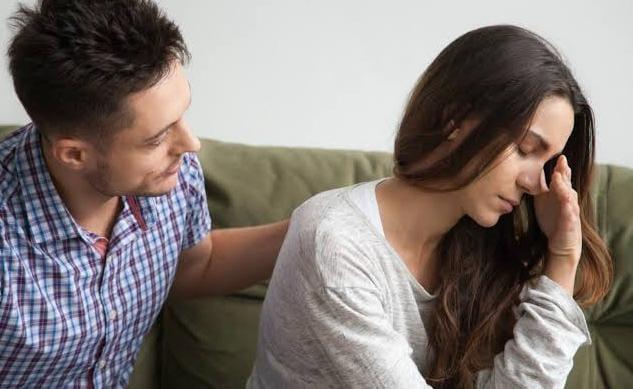 لا تقلل من مشاعرها.. طرق صحيحة لدعم الزوجة المصابة بالاكتئاب
