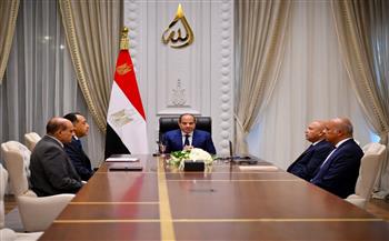 الرئيس السيسي يتابع مشروعات النقل والموانئ ويوجه بالالتزام بالجداول الزمنية وأعلى معايير الجودة