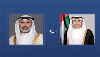 وزيرا خارجية الإمارات والكويت يبحثان هاتفيًا المستجدات الإقليمية وجهود تعزيز الأمن والاستقرار