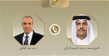 وزير الخارجية يبحث هاتفيا مع رئيس مجلس الوزراء وزير خارجية قطر تطورات الأوضاع الإقليمية