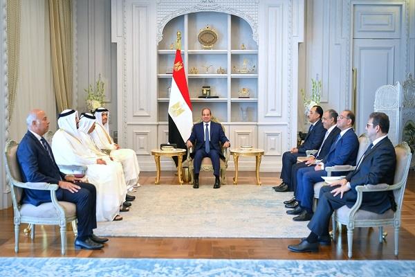 الرئيس السيسي يؤكد دعم مصر لأمن قطر ورفض أي محاولات للمساس بسيادتها واستقرارها