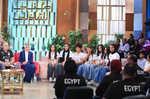 منى الشاذلي تحتفل بمنتخب مصر لناشئات اليد وعيد وفاء النيل.. الليلة   
