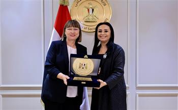 وزيرة التضامن الاجتماعي تودع المنسق المقيم للأمم المتحدة في مصر