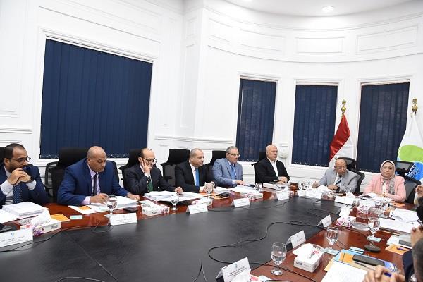 «القابضة للمياه» تختتم مناقشة الموازنات التقديرية للشركات التابعة للعام المالي 2026/2027